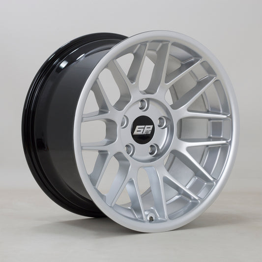 DTM 17x9 5x120 ET22 HSilver