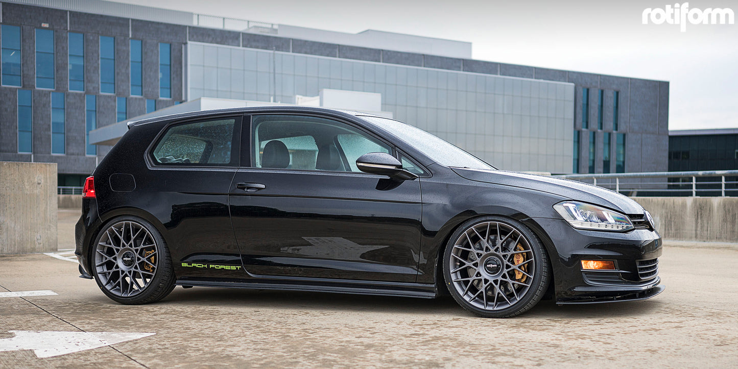 Go To A Show & Get Low Package for VW Golf MK7 - AIRLIFT ET ROTIFORM BLQ-C